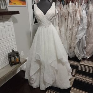 Ella Rosa BE470 Ivory 20 tiered lace Ballgown Wedding dress with belt